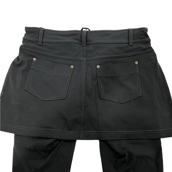 Athleta 2 in 1 black leggings with overskirt that had a denim appeal. Size M - Picture 3 of 5